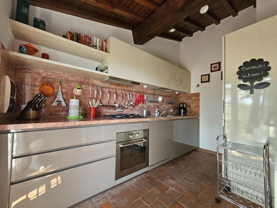 Apartament Casina Rossa Tavarnuzze Zewnętrze zdjęcie