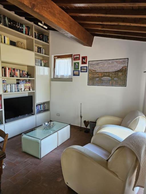 Apartament Casina Rossa Tavarnuzze Zewnętrze zdjęcie